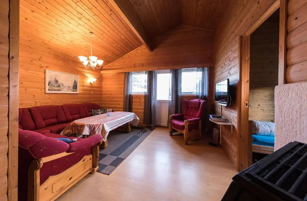 3 Bedrooms Cottage
