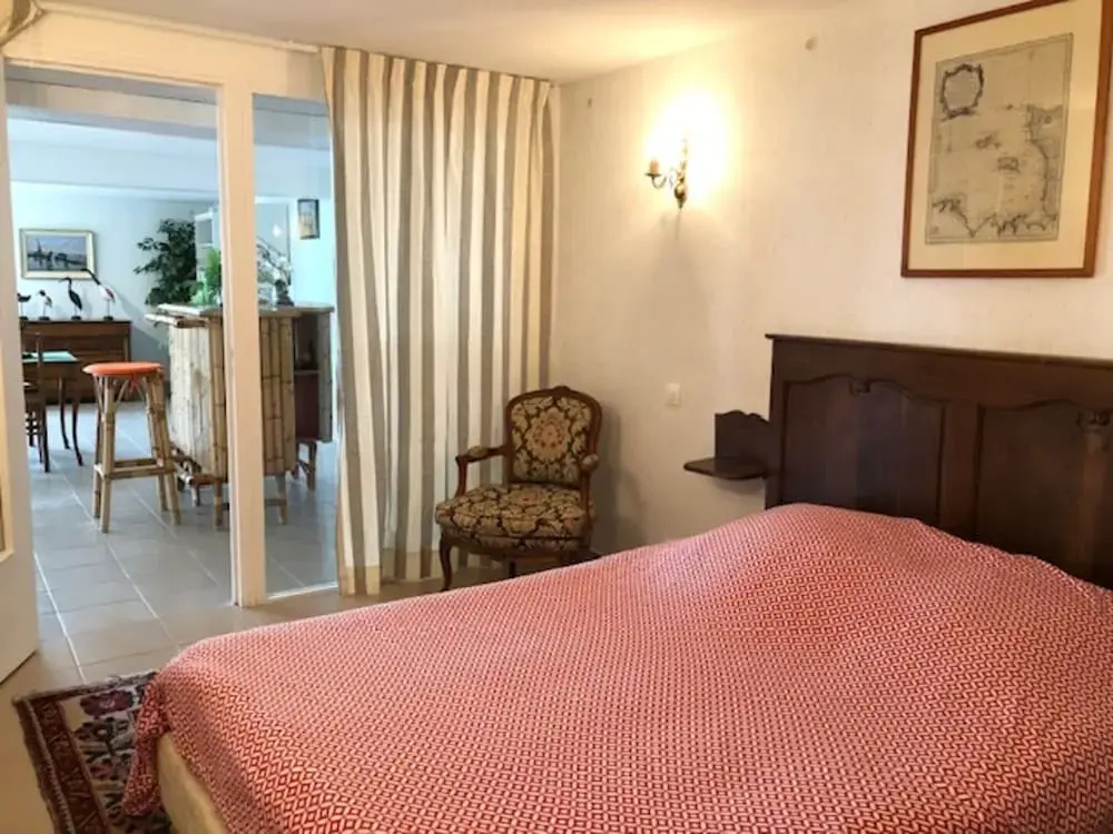 Voir la photo 3 — 1-bedroom Apartment With View of Private Beach
