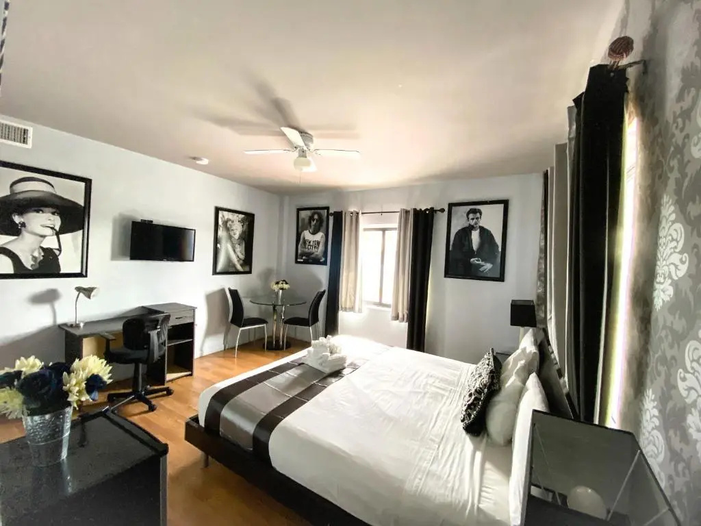 Superior Double room (full double bed)