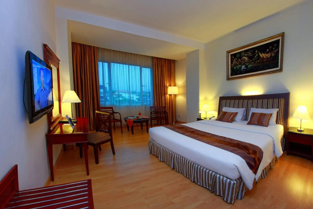 Rocky Plaza Hotel Padang - фото 37
