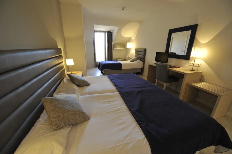 Hotel Puerta de Segovia - Chambres