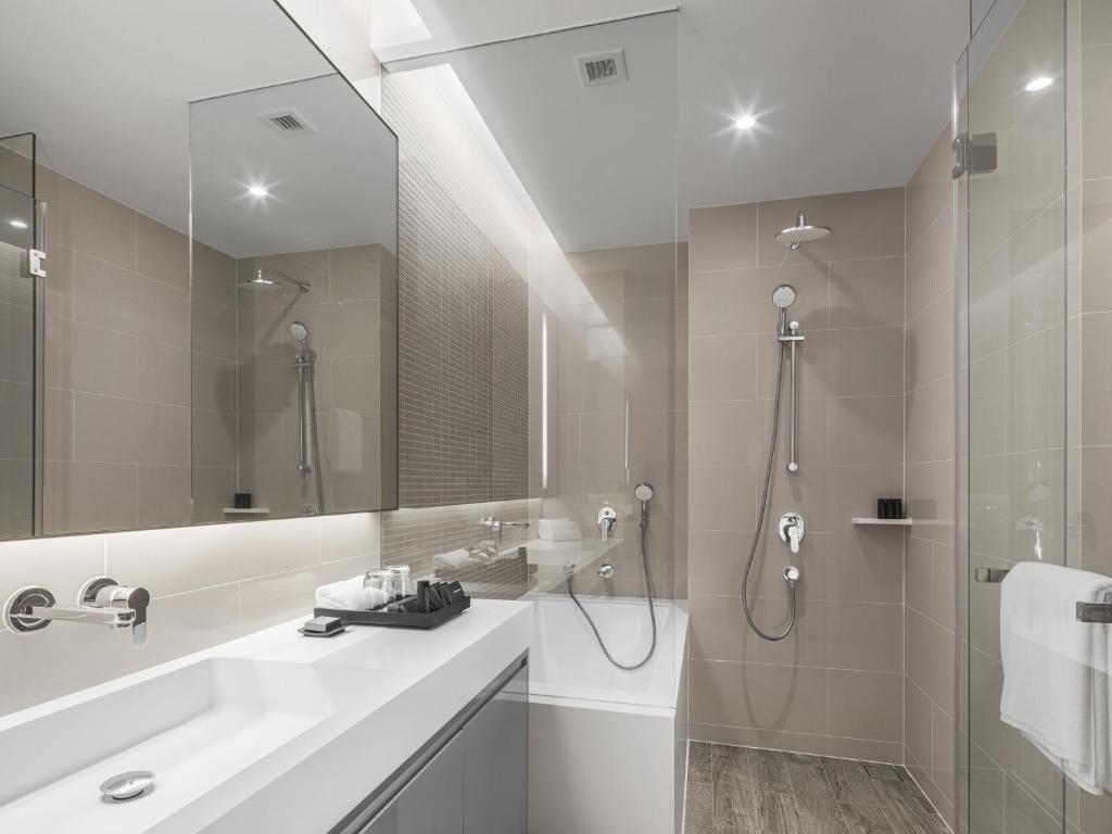 Апартаменты Premier в Oakwood Suites Bangkok