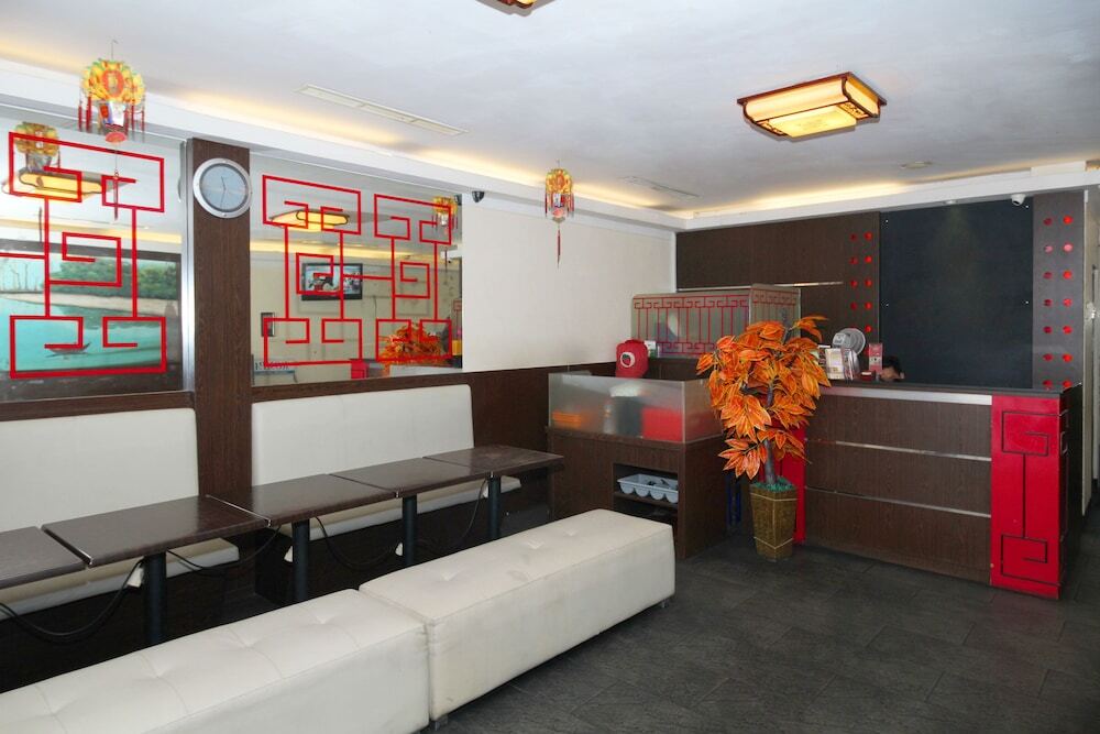 Tjiang Residence by null