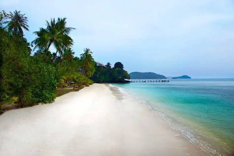 Beach & Waterfront
