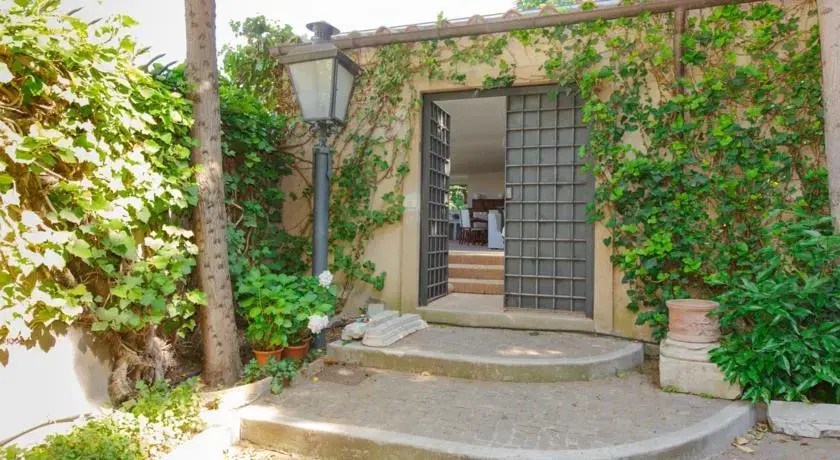Habitat's Villa Fortuny Apartments