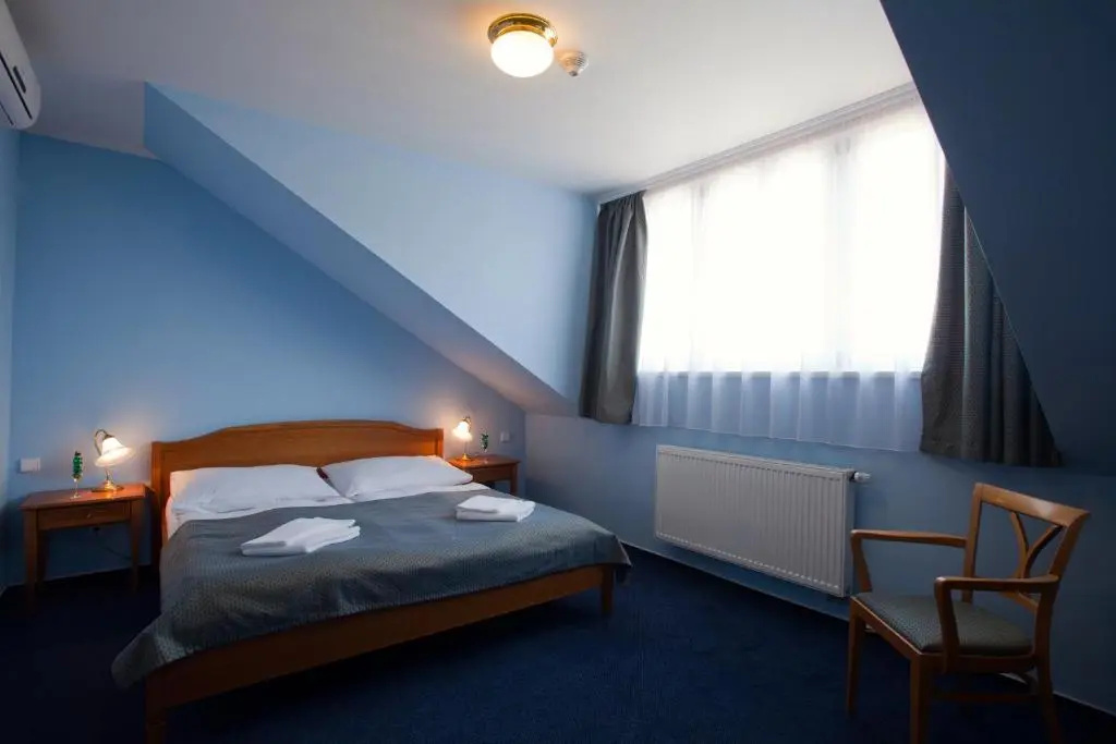 Superior Double room (full double bed)