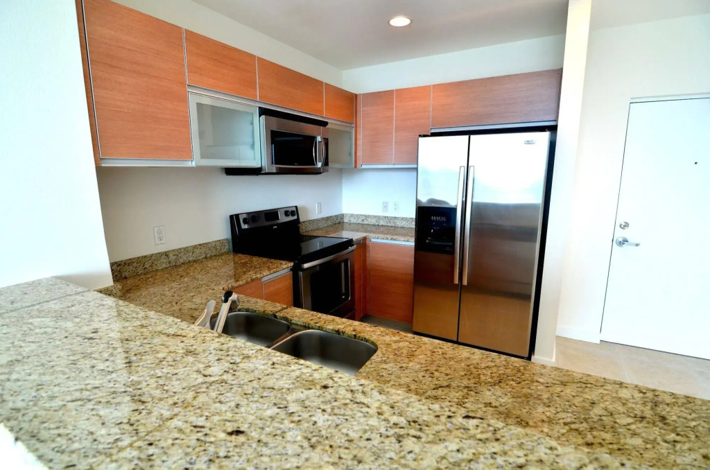 Riviera Luxury Living at River Oaks Marina and Tower - Général
