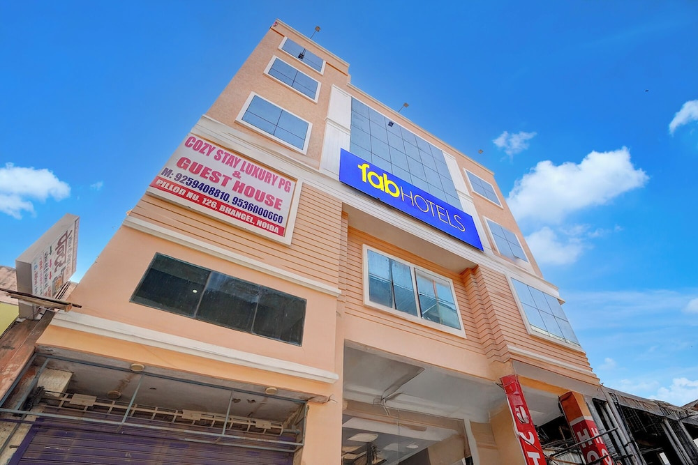 Fabhotel Cozy Stay