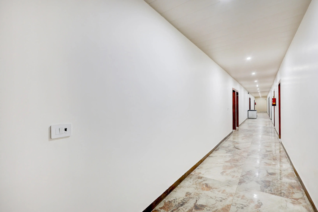 Super Townhouse Sarai Metro Station Formerly Palla - фото 11