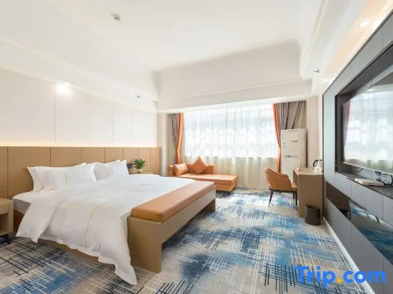 Business Double room (full double bed)