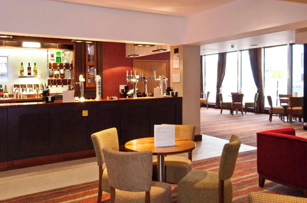 Premier Inn Cardiff City Centre - Général