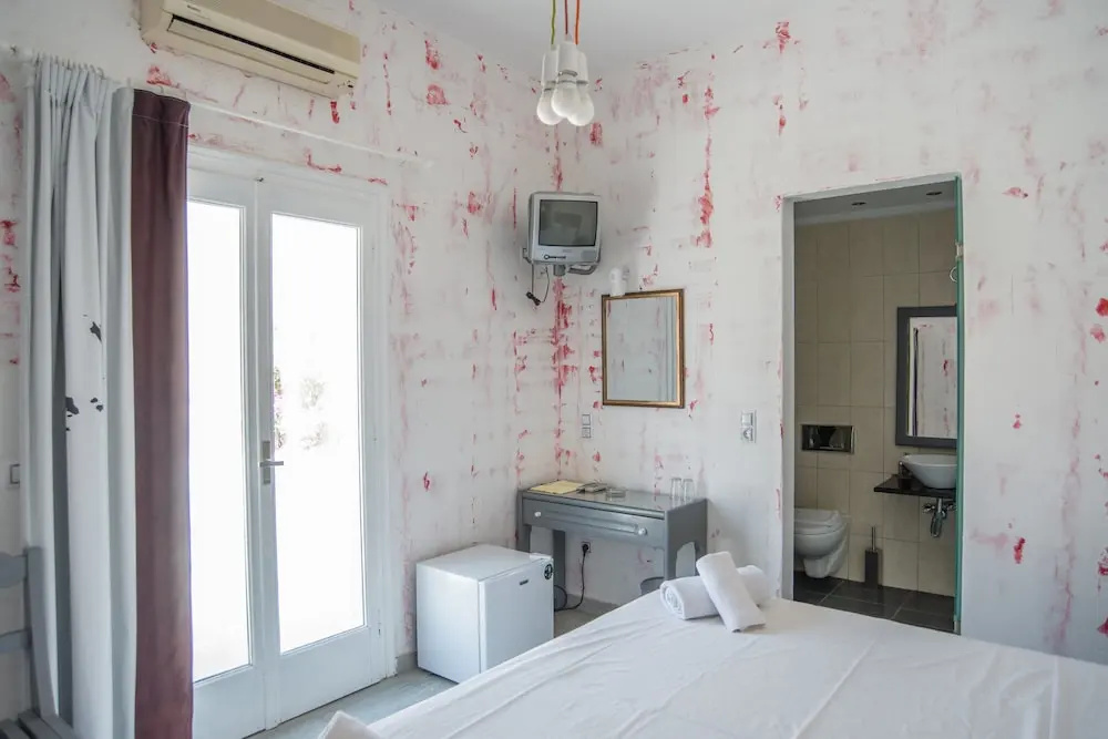 Standard room with balcony and with mountain view