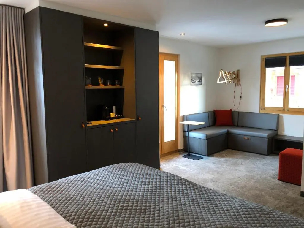 Standard Family room