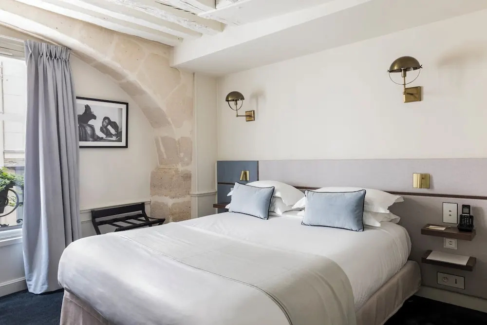 Hotel Verneuil 50