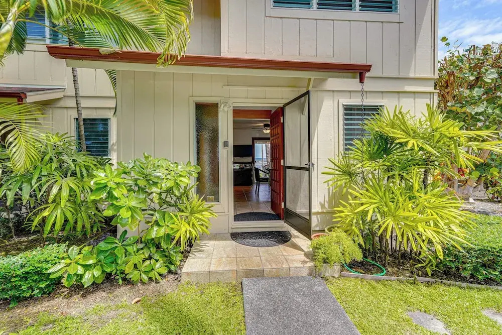 Ultimate Oceanfront Townhome w/ A/C On Kona Coast