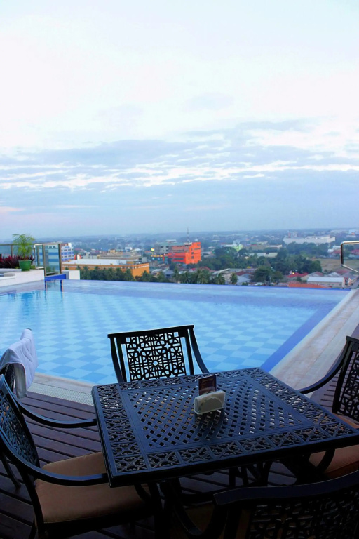 Central Park Tower Resort - фото 8
