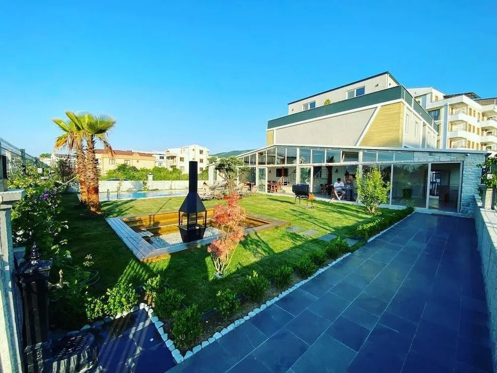 Royalova Hotel