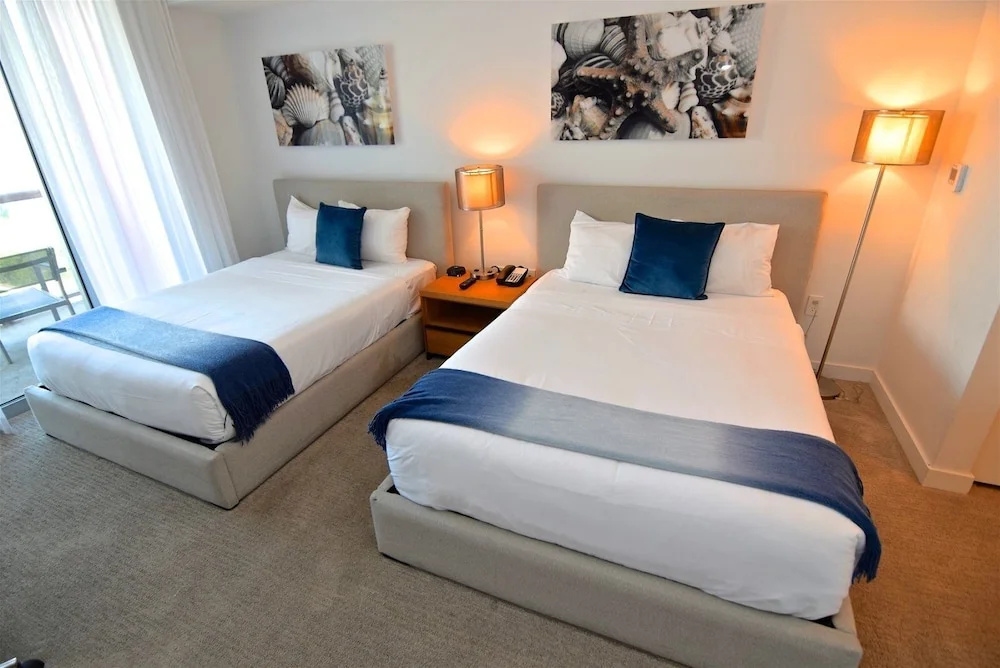 Fabulous Bay, Ocean & Skyline View 2 Bed 2 Bath Residence @ Beachwalk Resort