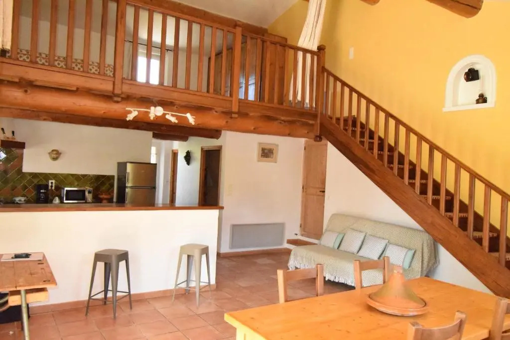 Afficher la photo 6 — Accent Immobilier - Maison Eygalieres, Piscine, 4/6 Pers