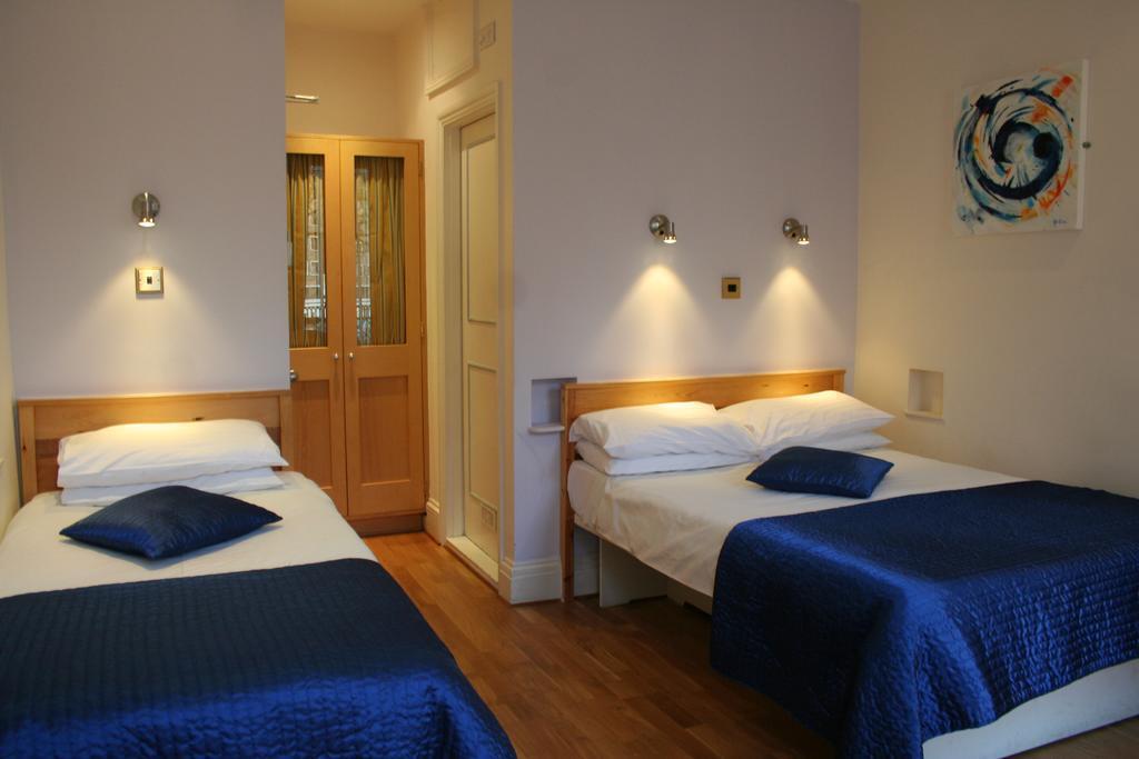 Harlingford Hotel by null