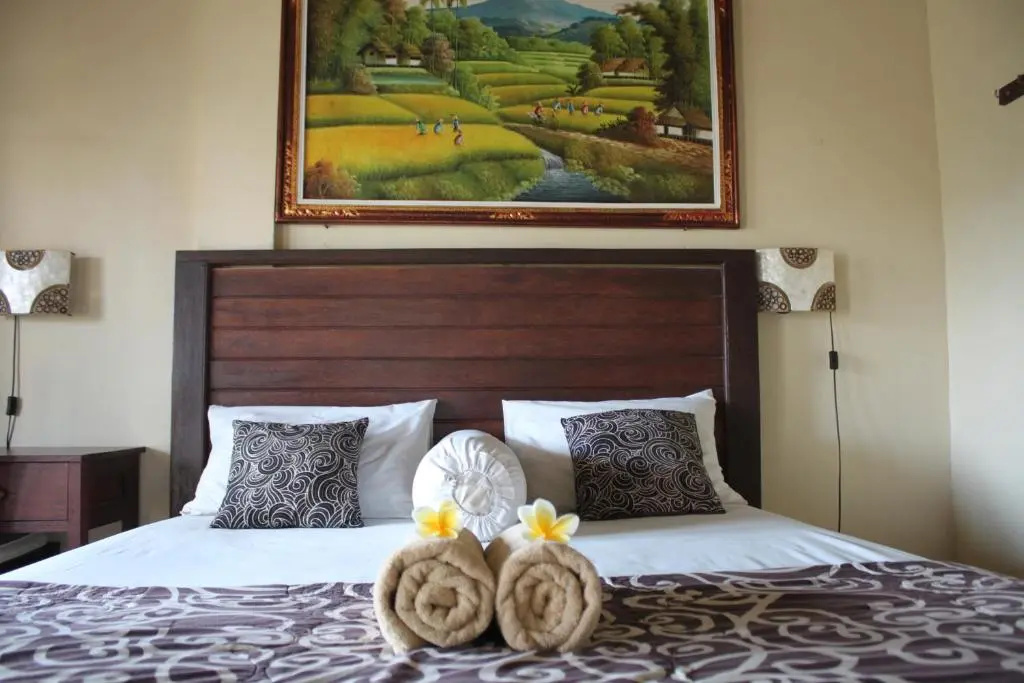 Standard Double room (full double bed)