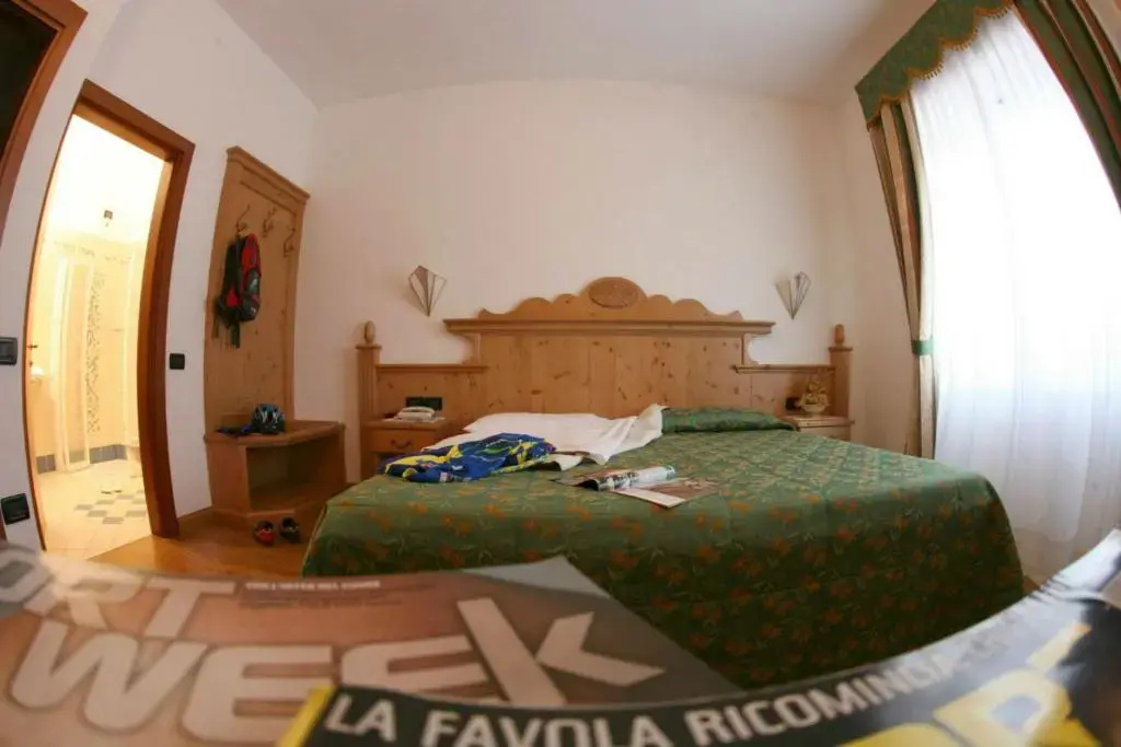 Standard Double room (full double bed)