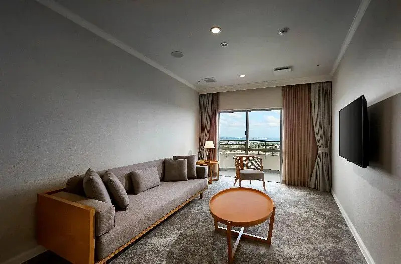 2 Bedrooms Suite