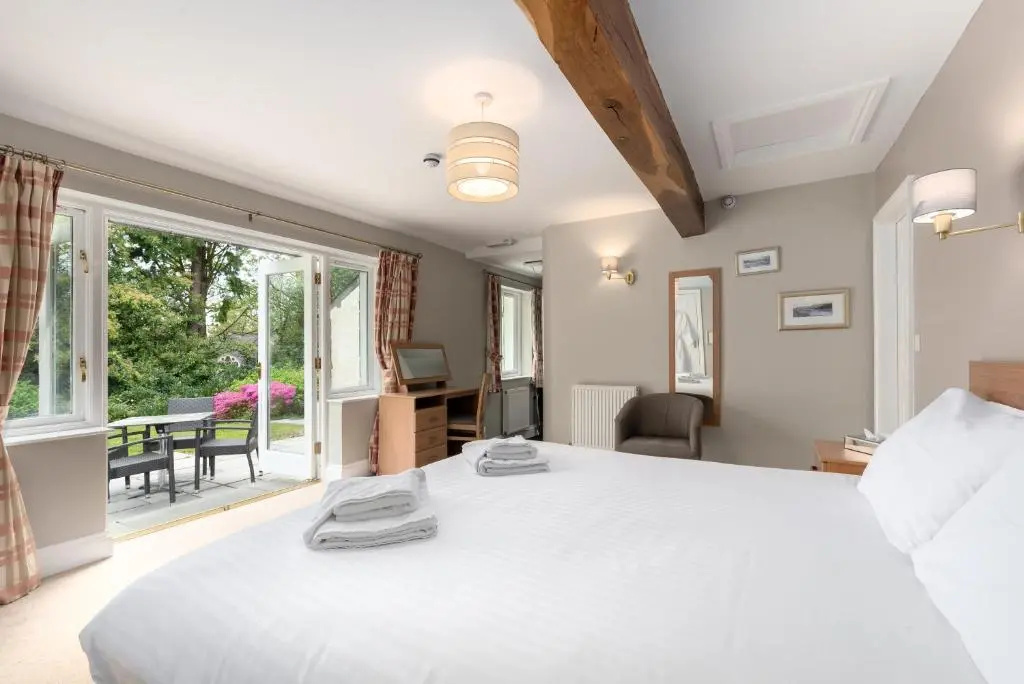 Superior Double room (full double bed)