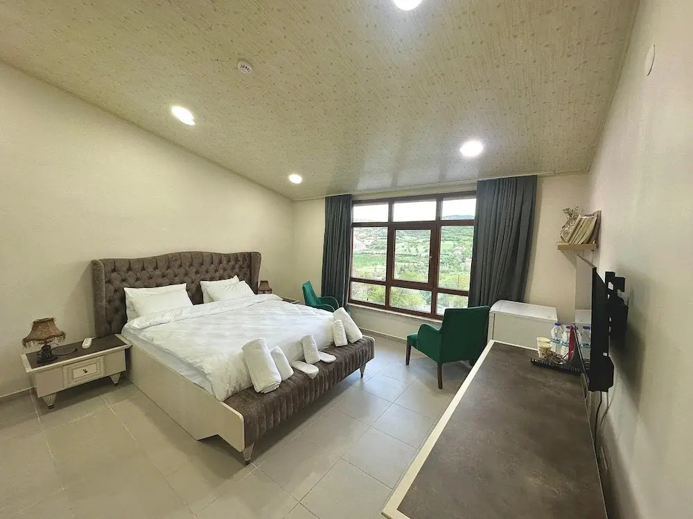 Comfort room