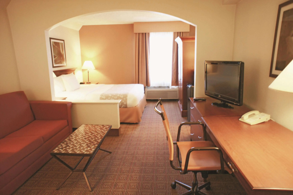 La Quinta Inn & Suites by Wyndham Stamford / New York City - Chambres