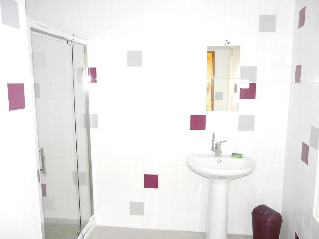 Afficher la photo 8 — Villa With 6 Bedrooms in Le Locheur, With Private Pool, Enclosed Garde