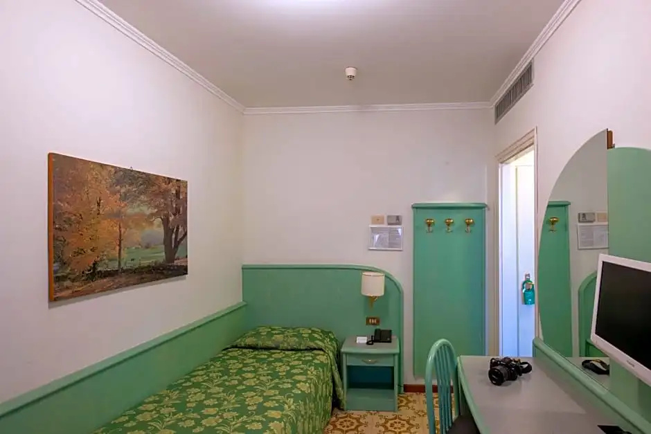 Cavour 30TRE - Hotel Moderno - Chambres