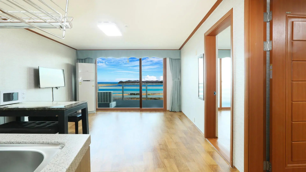 Standard Family room with ocean view