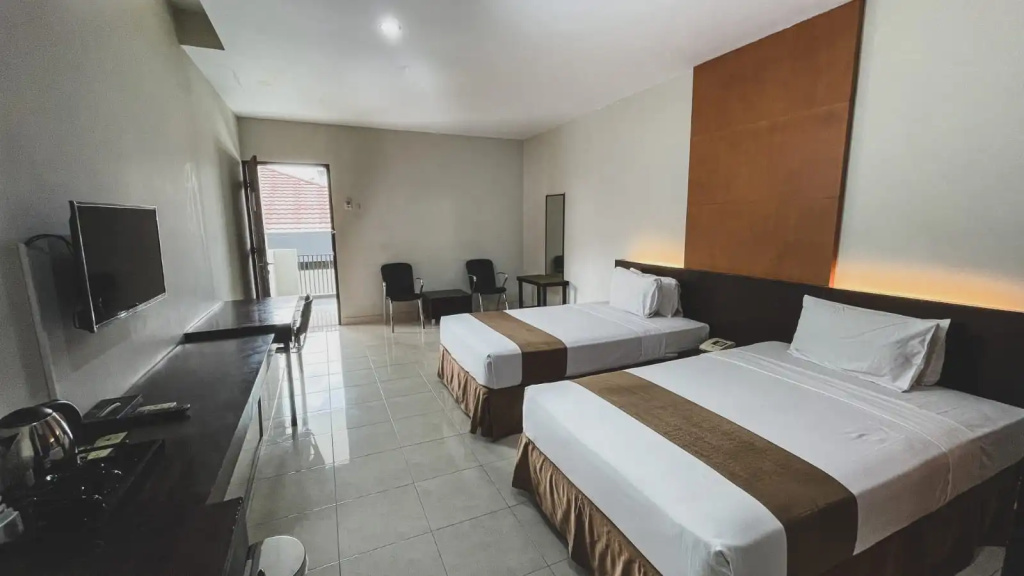 Superior room