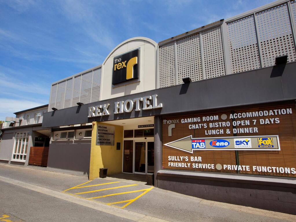 Rex Hotel by null