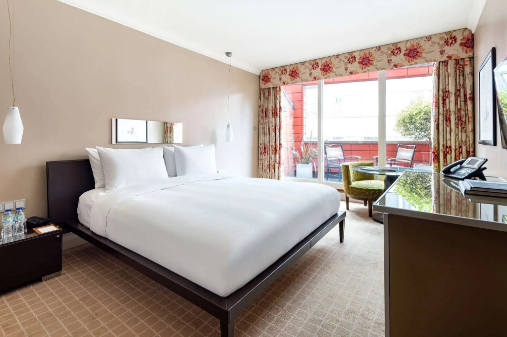 The May Fair, A Radisson Collection Hotel, Mayfair London - 4
