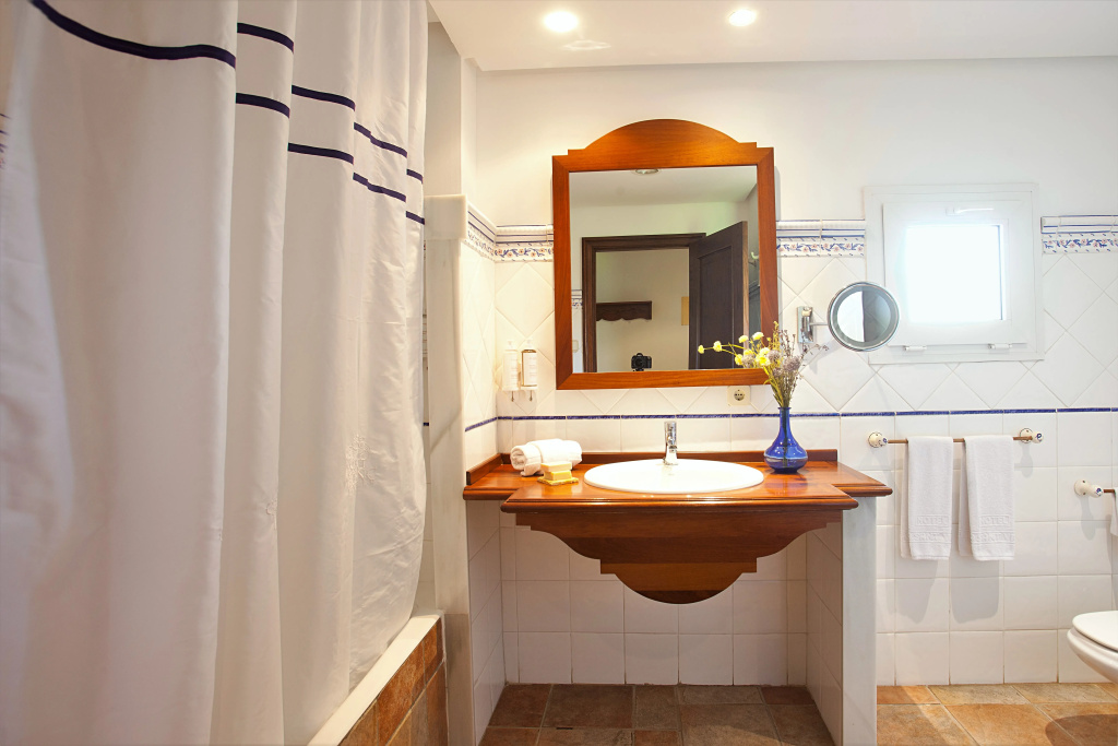 Hotel Cala Sant Vicenç - Adults Only + 16 - Général