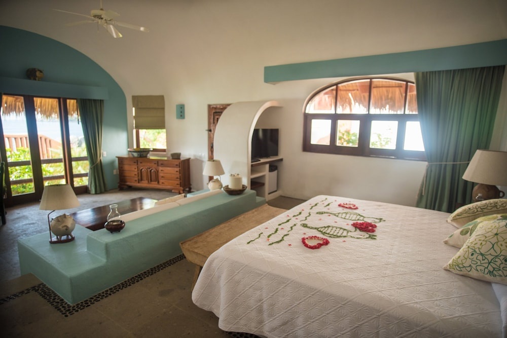 Villa El Murmullo by La Casa Que Canta — 5