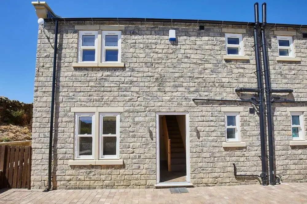 Host Stay Foggyshaw Lodge