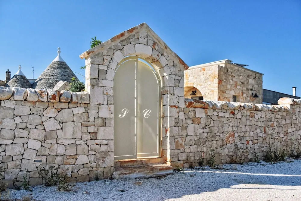 Borgo S Clara - Maria by Wonderful Italy