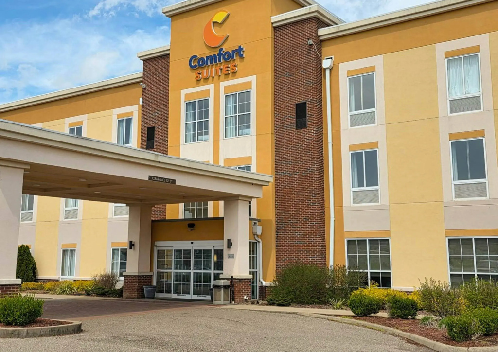 Comfort Suites Marietta - Parkersburg