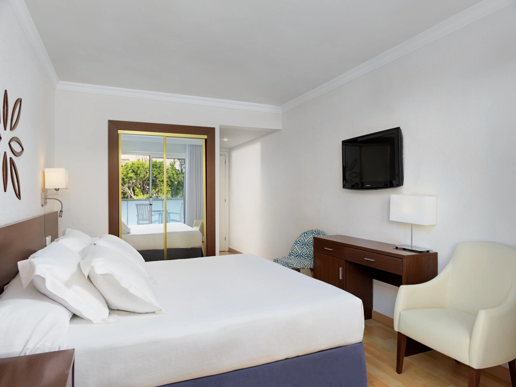 H10 Delfín - Adults Only - Général