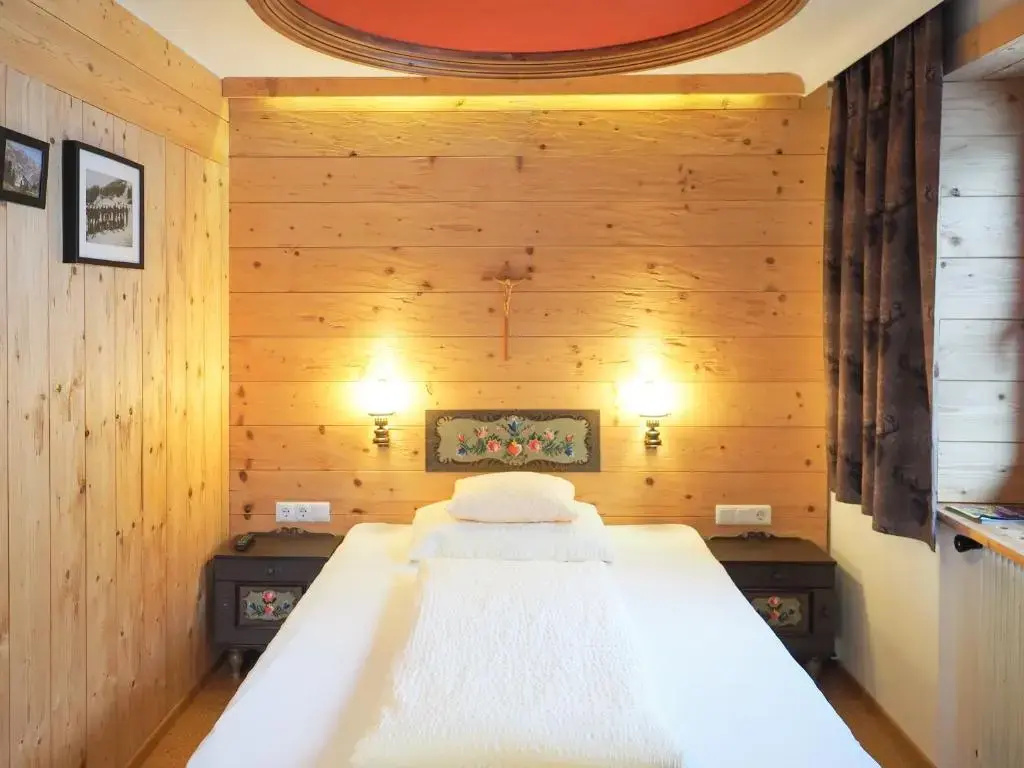 Almi's Berghotel - Chambres
