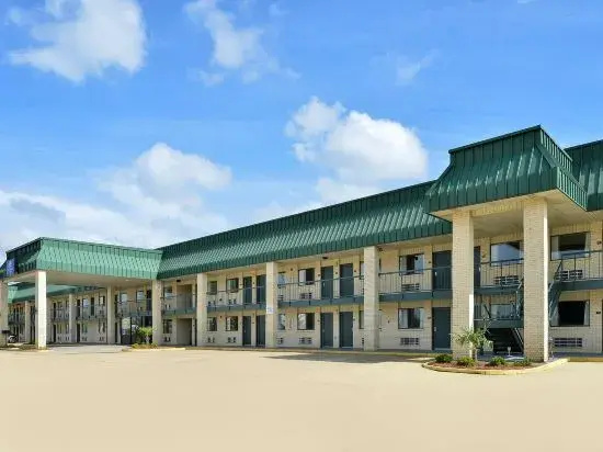 Americas Best Value Inn Winona