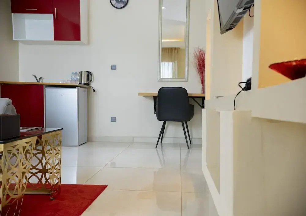 Deluxe Suite