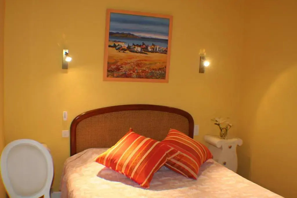 Logis Hotel Aux Tauzins - Chambres