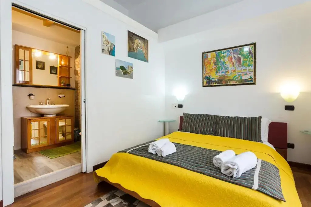 Suite with balcony