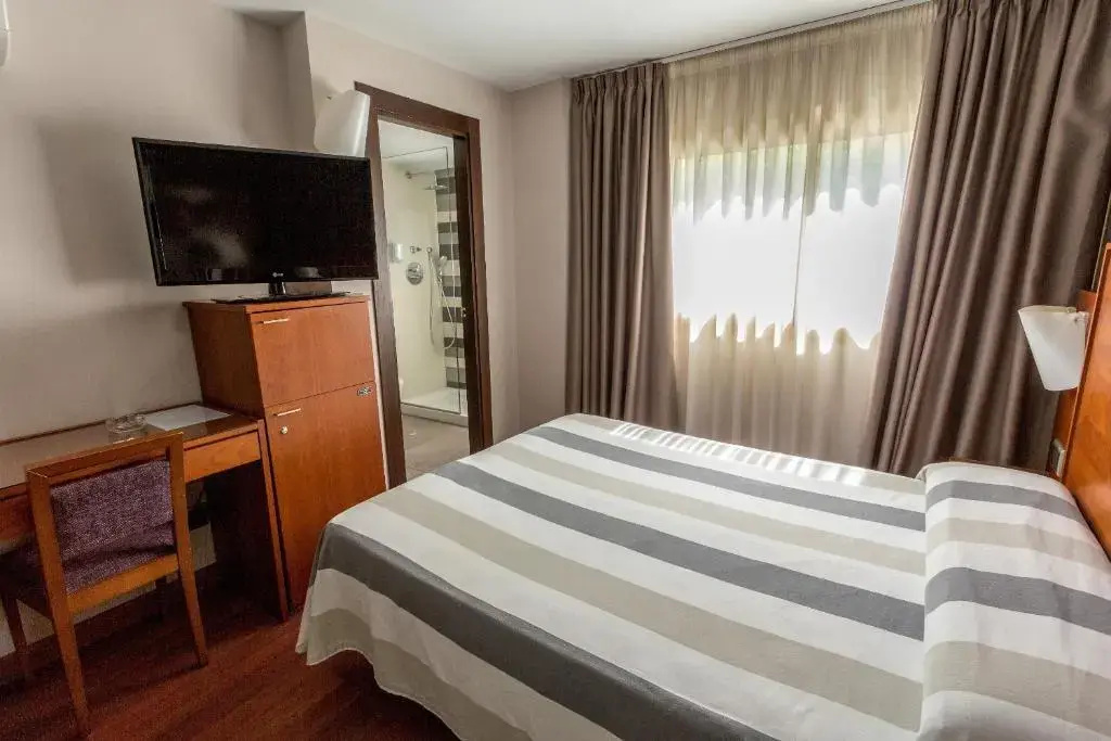 Hotel Nuevo Torreluz - Chambres