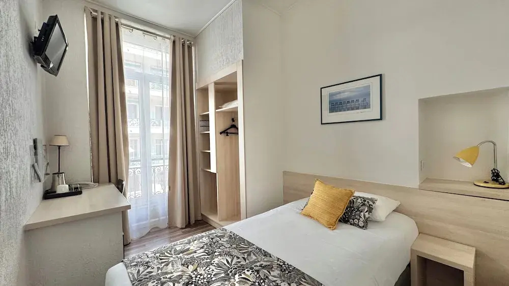 Hôtel Helvétique - Chambres