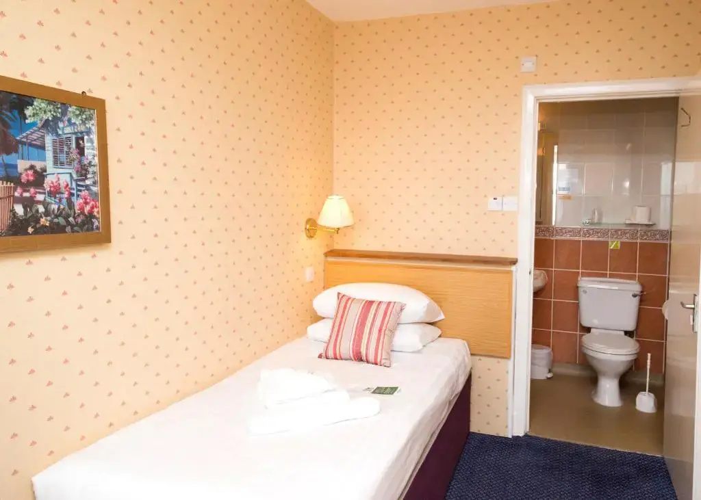 Standard Single room with sea view